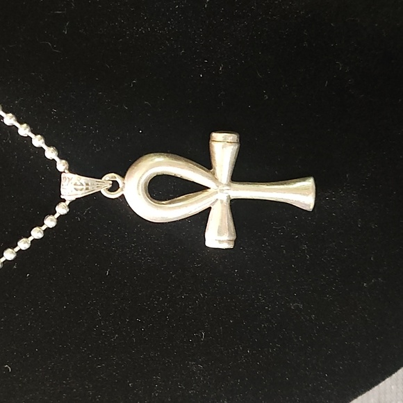 Silver Ankh Pendant Necklace - Picture 2 of 4